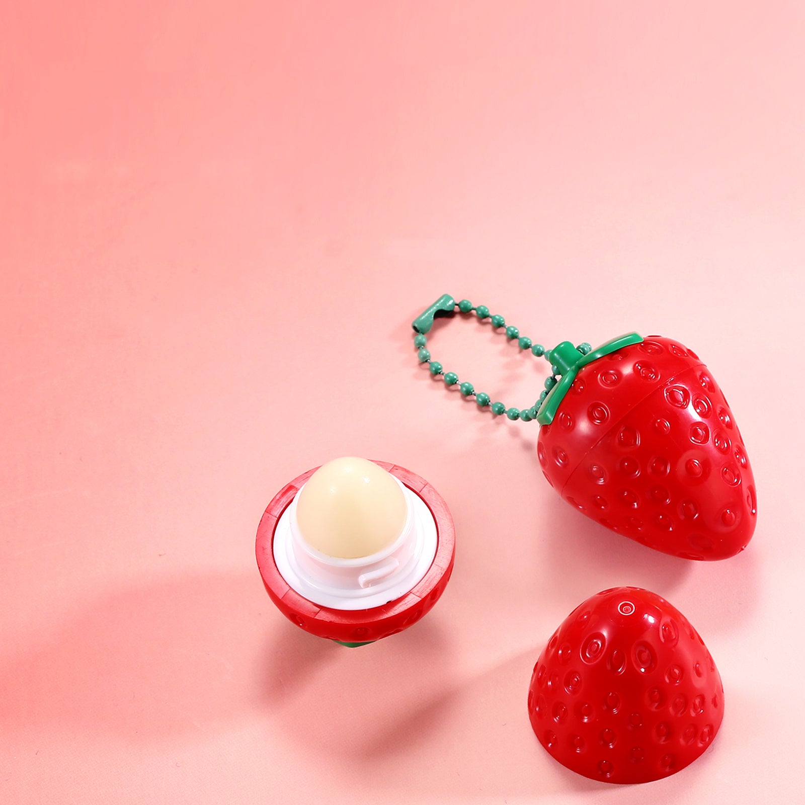 What a lovely lip balm!loveeeee